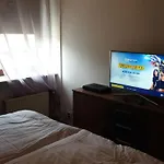 Dorfkrug 23845 3*
