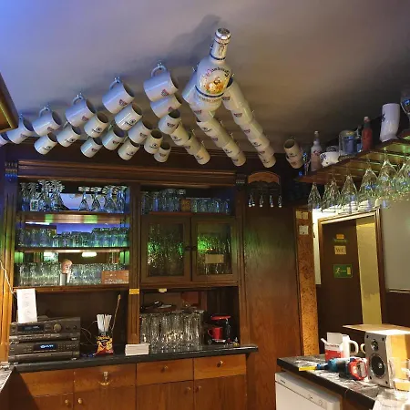 Penzion Dorfkrug 23845 3*